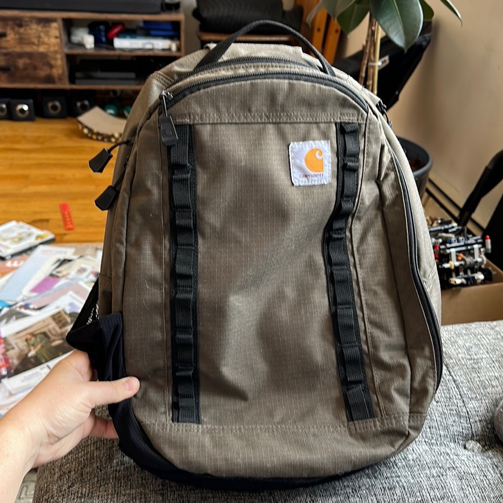 Carhartt Rain Defender Medium Pack + 3 Can insulated cooler